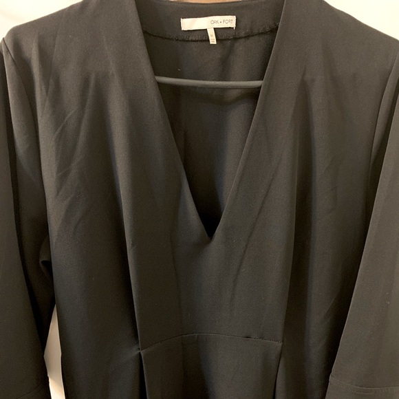 Oak and Fort dress, Medium, Midi, 3/4 length sleeve - Picture 2 of 2